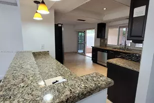 8461 NW 27th Pl, Sunrise, FL 33322 - Photo 6