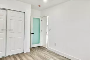 7721 Granada Blvd, Miramar, FL 33023 - Photo 8