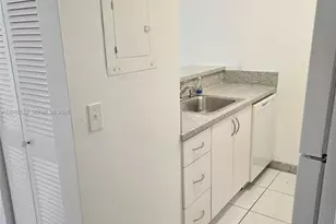 1225 NE 124th St, North Miami, FL 33161 - Photo 6