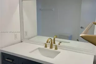 3100 W Rolling Hills Cir, Davie, FL 33328 - Photo 18