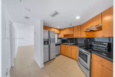 2400 SW 3rd Ave #706, Miami, FL 33129 - Photo 4