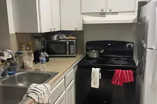 3610 NW 21st St, Lauderdale Lakes, FL 33311 - Photo 2