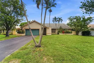10623 NW 7th Pl, Coral Springs, FL 33071 - Photo 1