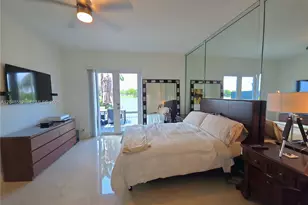 783 NE 195th St, Miami, FL 33179 - Photo 14