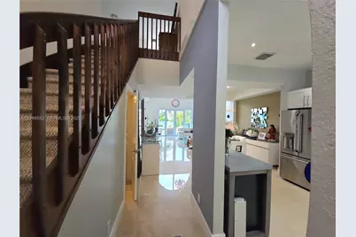 783 NE 195th St #0, Miami, FL 33179 - Photo 10