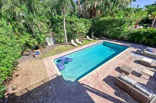 1255 Jackson St, Hollywood, FL 33019 - Photo 4
