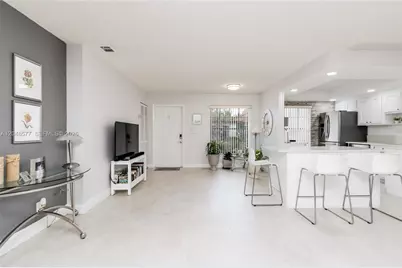 7032 SW 23rd St #16, Davie, FL 33317 - Photo 30