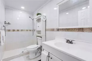 7032 SW 23rd St, Davie, FL 33317 - Photo 18