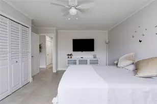 7032 SW 23rd St, Davie, FL 33317 - Photo 22
