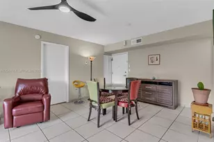 4715 NW 7th St, Miami, FL 33126 - Photo 6