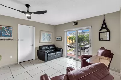 4715 NW 7th St #306-2, Miami, FL 33126 - Photo 10
