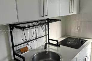 761 Euclid Ave, Miami Beach, FL 33139 - Photo 2