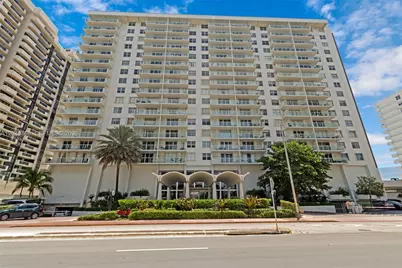 5701 Collins Ave #1411, Miami Beach, FL 33140 - Photo 16