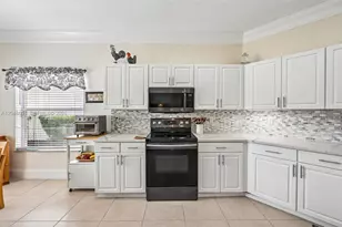 322 SW Tomoka Springs Dr, Port Saint Lucie, FL 34986 - Photo 12
