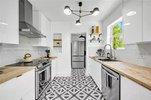 250 NW 40th Ave, Miami, FL 33126 - Photo 28