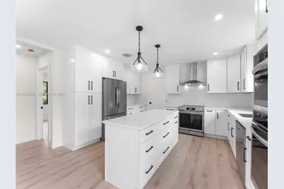801 S Palmway, Lake Worth, FL 33460 - Photo 18