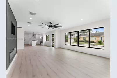 801 S Palmway, Lake Worth, FL 33460 - Photo 12