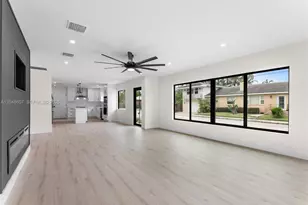 801 S Palmway, Lake Worth, FL 33460 - Photo 12