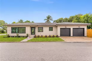 801 S Palmway, Lake Worth, FL 33460 - Photo 2