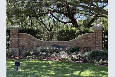 9291 Arborwood Cir, Davie, FL 33328 - Photo 2