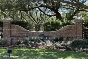 9291 Arborwood Cir, Davie, FL 33328 - Photo 2