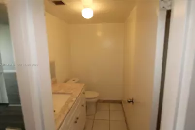 13499 Biscayne Blvd #412, North Miami, FL 33181 - Photo 10