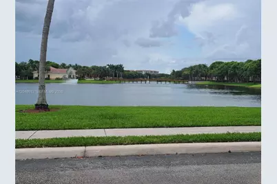 2541 Centergate Dr #101, Miramar, FL 33025 - Photo 26