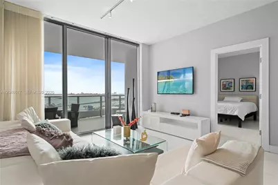 900 Biscayne Blvd #2408, Miami, FL 33132 - Photo 4