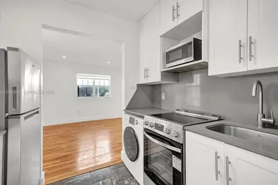935 Meridian Ave #2, Miami Beach, FL 33139 - Photo 6