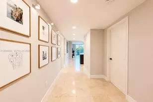 15051 Royal Oaks Ln, North Miami, FL 33181 - Photo 4