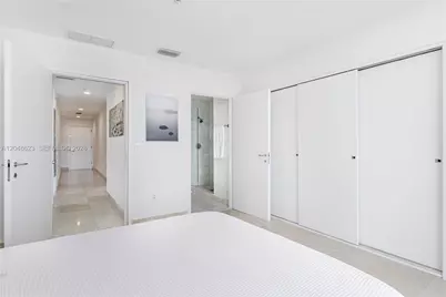 50 S Pointe Dr #701, Miami Beach, FL 33139 - Photo 32