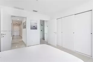 50 South Pointe Dr, Miami Beach, FL 33139 - Photo 32