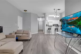 13103 SW 42nd St, Miramar, FL 33027 - Photo 2