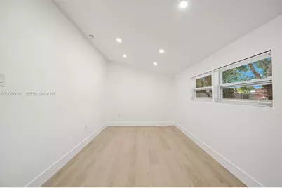 3061 NW 2nd St, Fort Lauderdale, FL 33311 - Photo 8