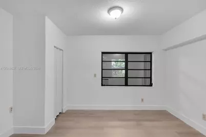 1754 NW 56th St, Miami, FL 33142 - Photo 14