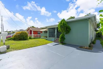 1754 NW 56th St, Miami, FL 33142 - Photo 2