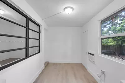 1754 NW 56th St, Miami, FL 33142 - Photo 26