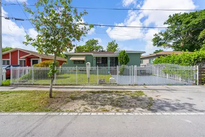 1754 NW 56th St, Miami, FL 33142 - Photo 4