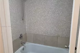 4222 Inverrary Blvd, Lauderhill, FL 33319 - Photo 32