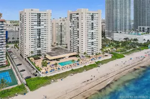 1904 S Ocean Dr, Hallandale Beach, FL 33009 - Photo 1
