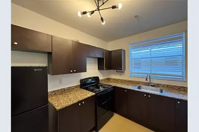 529 NE 62nd St #203, Miami, FL 33138 - Photo 2
