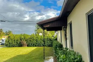 8310 SW 37th St, Miami, FL 33155 - Photo 2