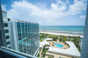 5055 Collins Ave, Miami Beach, FL 33140 - Photo 20
