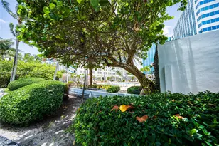 5055 Collins Ave, Miami Beach, FL 33140 - Photo 50