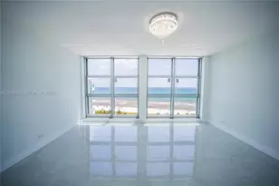 5055 Collins Ave, Miami Beach, FL 33140 - Photo 26