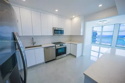 5055 Collins Ave #14H, Miami Beach, FL 33140 - Photo 22
