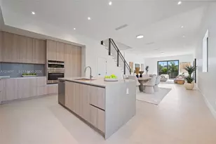 2787 SW 34th Ave, Miami, FL 33133 - Photo 8