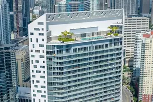 1300 Brickell Bay Dr, Miami, FL 33131 - Photo 24