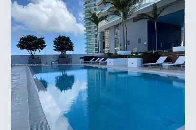 1300 Brickell Bay Dr #1701, Miami, FL 33131 - Photo 20