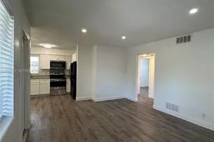 2401 NW 9th Ave, Wilton Manors, FL 33311 - Photo 2